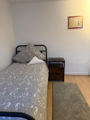 Ein Bett oder Betten in einem Zimmer der Unterkunft Ferienwohnung im Besigheim