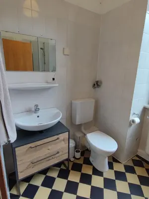 Ein Badezimmer in der Unterkunft Zen Apartment - 2 bedrooms - kitchen - balcony