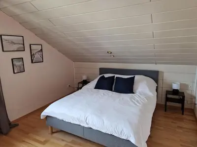 Ein Bett oder Betten in einem Zimmer der Unterkunft Comfortable and ideal for Frankfurt and surrounding area