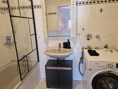Ein Badezimmer in der Unterkunft Comfortable and ideal for Frankfurt and surrounding area