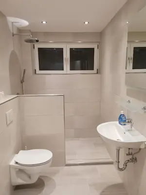 Ein Badezimmer in der Unterkunft Schöne Wohnung 90 Uni Nah Mainz