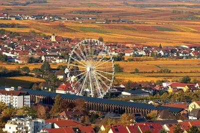 Ein allgemeiner Blick auf Niederkirchen bei Deidesheim oder ein Stadtblick von der Ferienwohnung aus