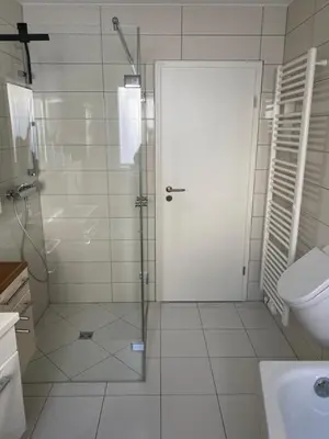 Ein Badezimmer in der Unterkunft Am Kienbusch - Südliche Weinstraße - Erdgeschoss
