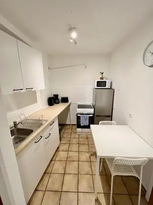 Küche/Küchenzeile in der Unterkunft L5 Apartments - Ganze Wohnung, Küche, Bad, WLAN, Terrasse