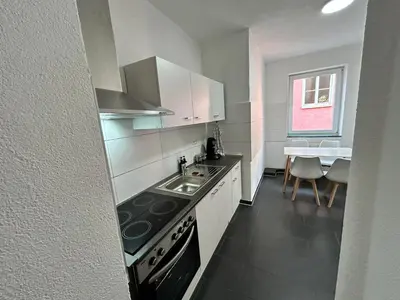 Küche/Küchenzeile in der Unterkunft Zentrale 3Zimmer Wohnung mit Stellplatz
