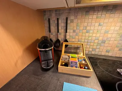 Küche/Küchenzeile in der Unterkunft Gemütliches Apartment für 2 Personen nahe RaumFabrik - Durlach by Rabe
