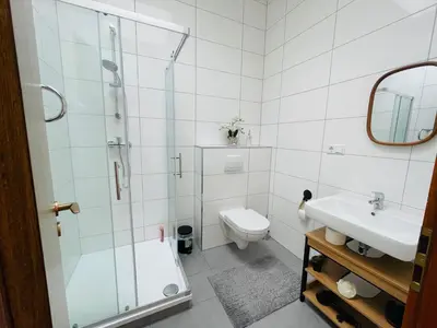 Ein Badezimmer in der Unterkunft Sonnenblume Residenz