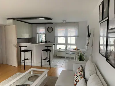Küche/Küchenzeile in der Unterkunft moderne 2-Zimmer Wohnung in Rastatt