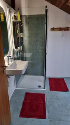 Ein Badezimmer in der Unterkunft Ferienwohnung Am Kirchberg