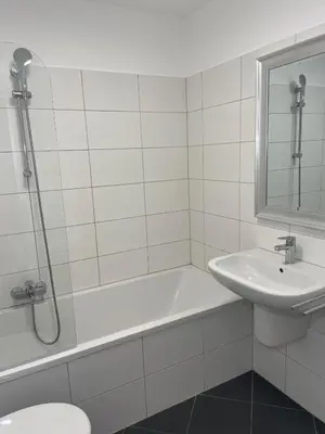 Ein Badezimmer in der Unterkunft Alice Holiday Apartment
