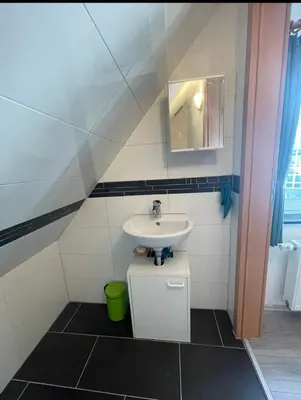 Grundriss der Unterkunft Dach Zimmer D1