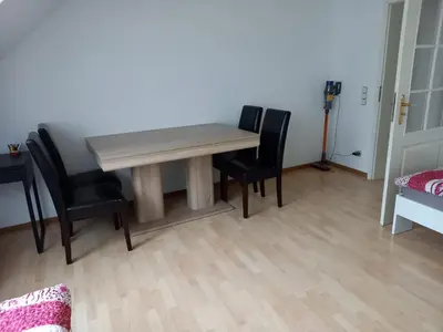 Ein Bett oder Betten in einem Zimmer der Unterkunft Ferienwohnung Enz, 3 OG.