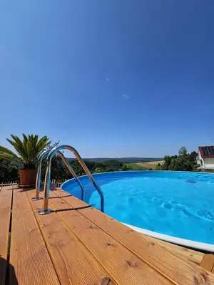 Der Swimmingpool an oder in der Nähe von Landhof Rothenberg
