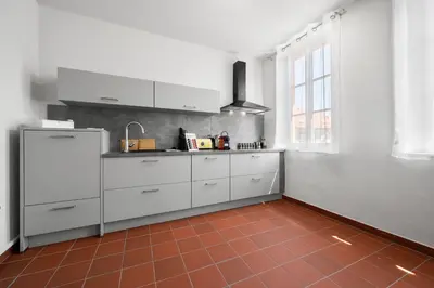 Küche/Küchenzeile in der Unterkunft LiT LiVING Grünstadt - Luxury- style Boutique Apartments