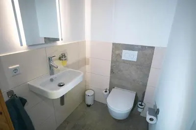 Ein Badezimmer in der Unterkunft Ferienwohnung Weitblick im Dahner Felsenland