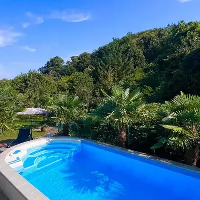 Privates Ferienhaus mit Pool & Whirlpool in Bad Dürkheim