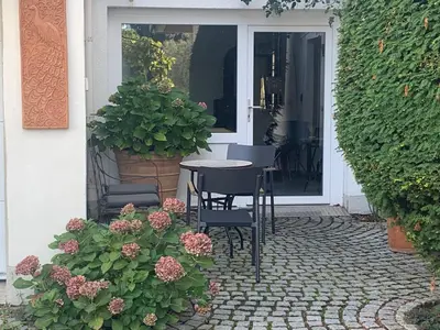 Ein Garten an der Unterkunft Bienenstube