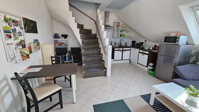 Küche/Küchenzeile in der Unterkunft Solaris Ferienwohnung 53qm Netflix Glasfaser 76771 Hördt