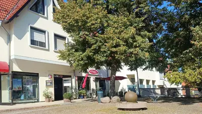 Das Gebäude in dem sich die Ferienwohnung befindet