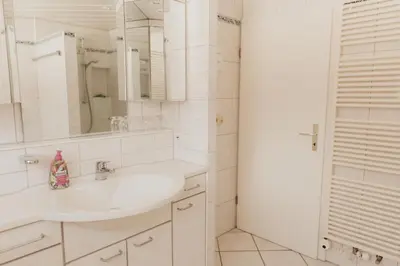 Ein Badezimmer in der Unterkunft Privates Apartment im Grünen