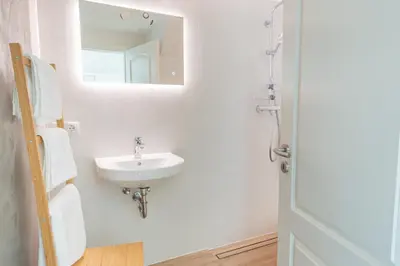 Ein Badezimmer in der Unterkunft Ferienwohnung Loblocher Mühle