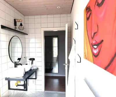 Grundriss der Unterkunft KA-City, 3 Zi, 75qm, Parken, Balkon, WLAN, Netflix ruhige Lage