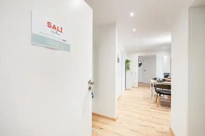 Grundriss der Unterkunft Neu mit Terrasse! 2BR 4Beds- schönste Aussicht - frisch saniert- barrierefreie! -Mozart ZWEI - Bietigheim