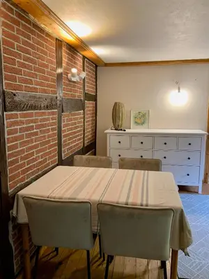 Ein Sitzbereich in der Unterkunft Ferienwohnung in historischer Mühle