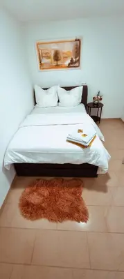 Ein Bett oder Betten in einem Zimmer der Unterkunft Einliegerwohnung NEU in Vaihingen Enz Horrheim