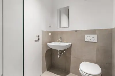 Ein Badezimmer in der Unterkunft LIVINGBOXX Karlsruhe - Messe I neuwertige Apartments mit Küche