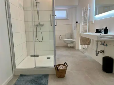 Ein Badezimmer in der Unterkunft Monteur- und Ferienwohnung Lingenfeld