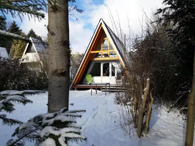 Nurdachhaus Ferienpark Schellbronn im Winter