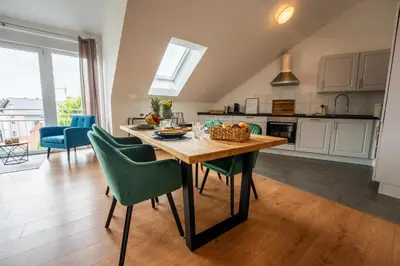 Küche/Küchenzeile in der Unterkunft SCHLOSSBERG RESIDENCES - Design City-Apartment Nähe SAP und Hockenheimring
