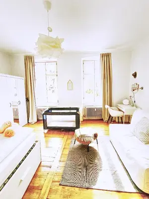 Ein Bett oder Betten in einem Zimmer der Unterkunft Historisches Altstadt-Juwel - Ruhige Top-Lage in Uninähe