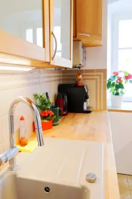 Küche/Küchenzeile in der Unterkunft Wohnung mitten im Weinparadies
