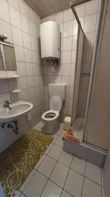 Ein Badezimmer in der Unterkunft Haus Gudrun
