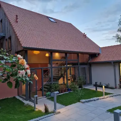 Ada's Buka Chalet auf dem Felsberg