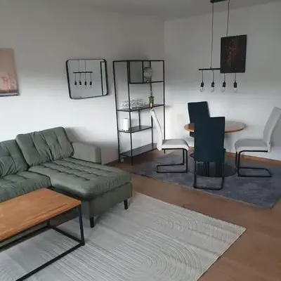 Gemütliche 3-Zimmer-Wohnung mit TG-Stellplatz - Top-Lage in Karlsruhe