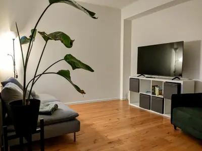 TV/Unterhaltungsangebot in der Unterkunft 55qm Messe Wohnung, Trade Fair, 6 Minuten zur Messe