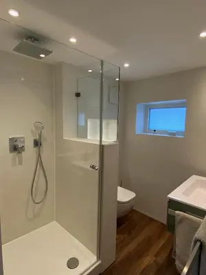 Ein Badezimmer in der Unterkunft Häuschen am Turm in Deidesheim