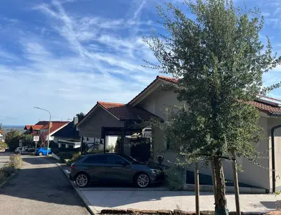 Das Gebäude in dem sich die Ferienwohnung befindet
