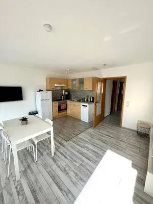 Küche/Küchenzeile in der Unterkunft Audi - Neckarsulm - Bad - Küche - Balkon - 4 Personen