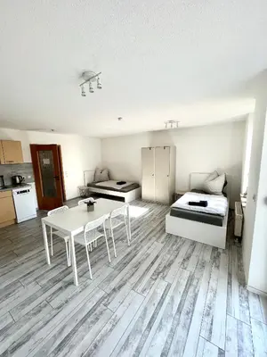 Küche/Küchenzeile in der Unterkunft Audi - Neckarsulm - Bad - Küche - Balkon - 4 Personen