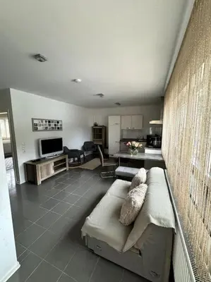 Küche/Küchenzeile in der Unterkunft Modernes Apartment - Neustadt an der Weinstraße