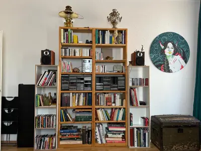 Die Bibliothek in der Ferienwohnung