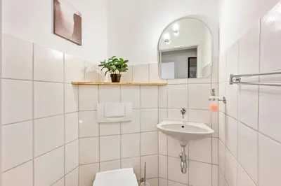 Ein Badezimmer in der Unterkunft Salí Homes Weinblick Beethoven - ruhige Feldlage