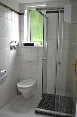 Ein Badezimmer in der Unterkunft Aparthotel Sprendlingen