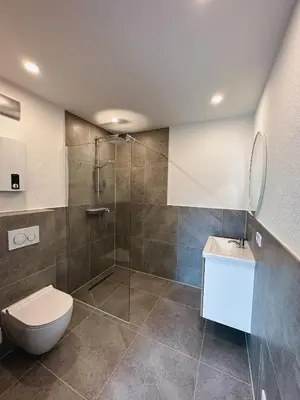Ein Badezimmer in der Unterkunft Hotel Traube Rheinhessen