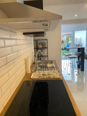 Küche/Küchenzeile in der Unterkunft Neues Ferienappartment PfalzHerz