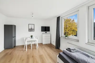 TV/Unterhaltungsangebot in der Unterkunft RO02 Work & Stay in Darmstadt!